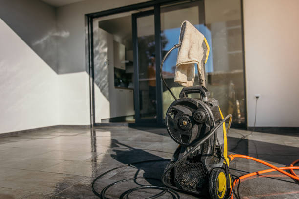 Best Animal Enclosure Cleaning  in Milford, OH