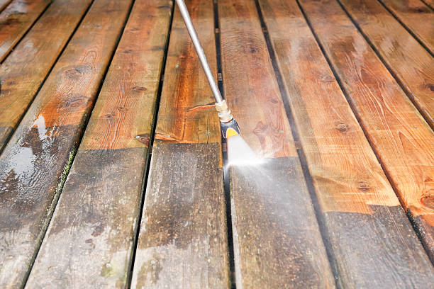 Best Sidewalk and Walkway Cleaning  in Milford, OH